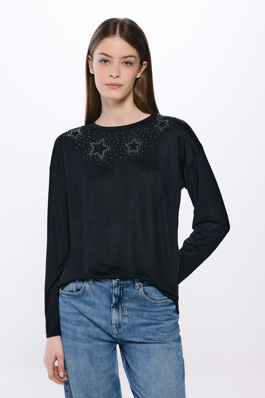 Camiseta estrellas tachas cristales