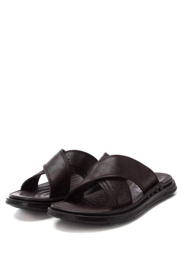 XTI Leather cross-strap sandal nude