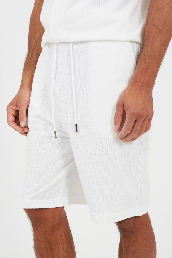 Brave Soul Short con textura marfil