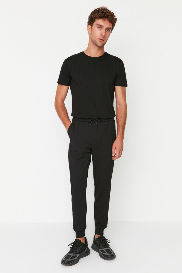 Trendyol Sports trousers pack Crna