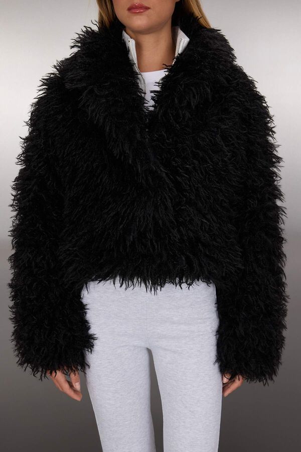 Trendyol Short faux fur coat black