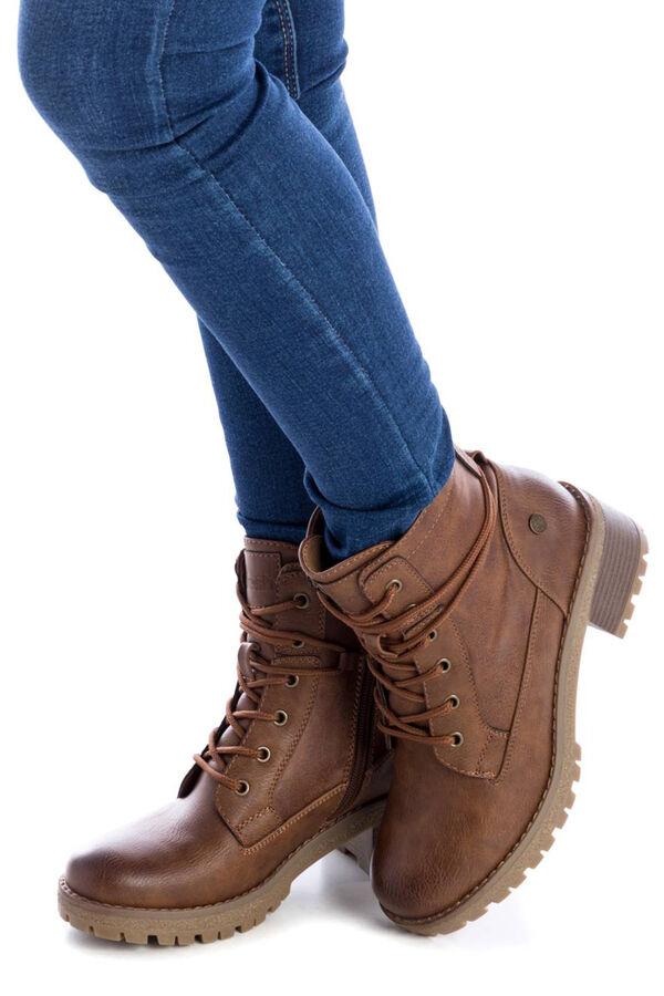 Refresh Lace-up heeled boot mink