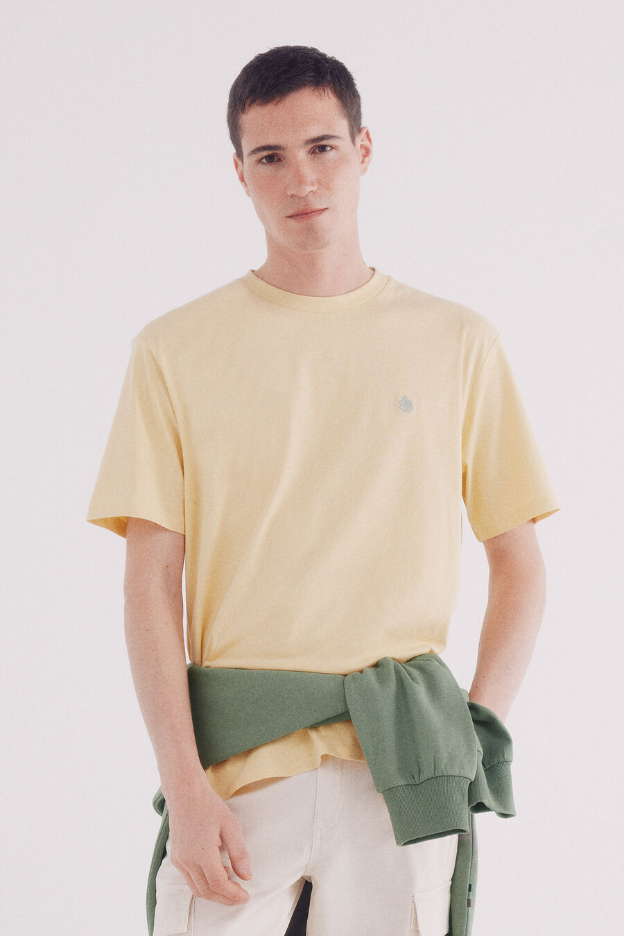 Camiseta básica cuello redondo