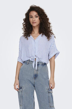 Only short sleeve crop shirt