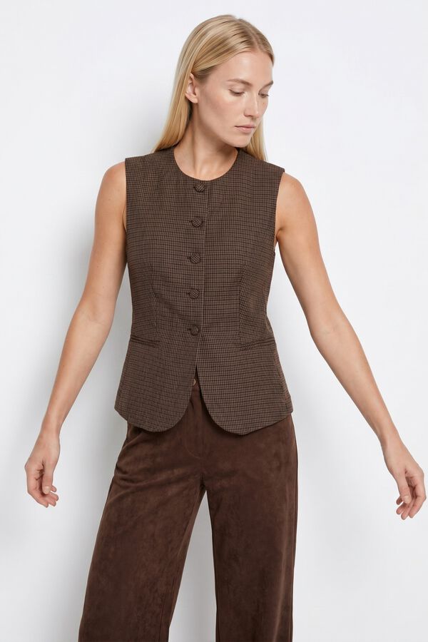 Tiffosi Faux suede gilet nude