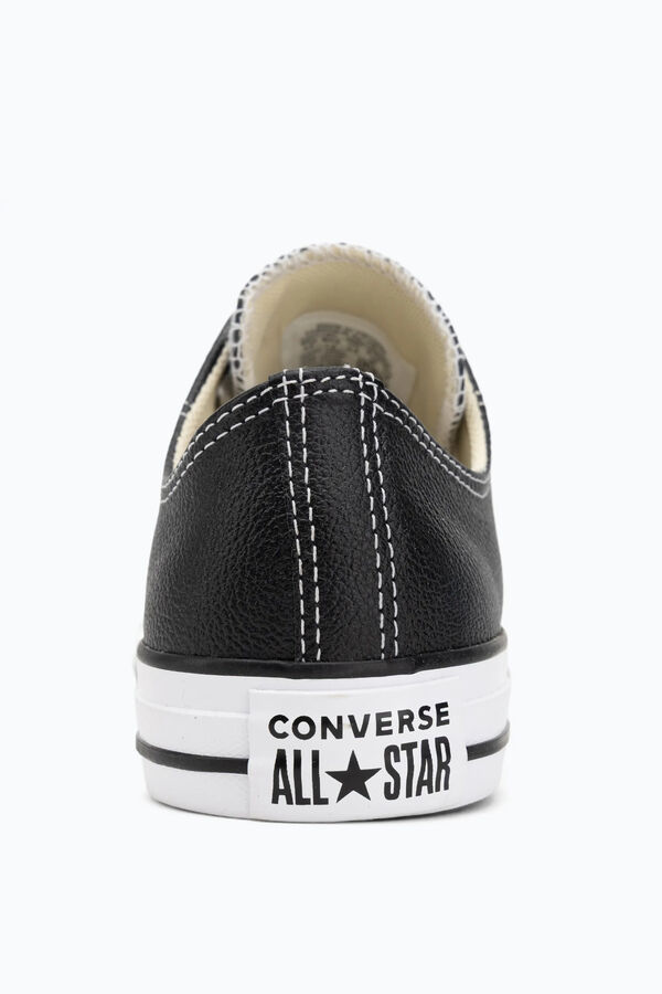 Converse Leather low-top sneakers black