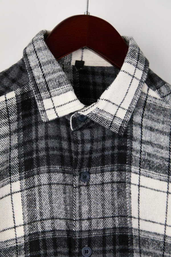 Trendyol Camisa oversize estampada preto