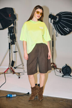 Noisy May Bermuda tailoring fluida