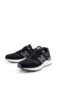 New Balance Zapatilla Casual FreshFoam Walking 880 v7