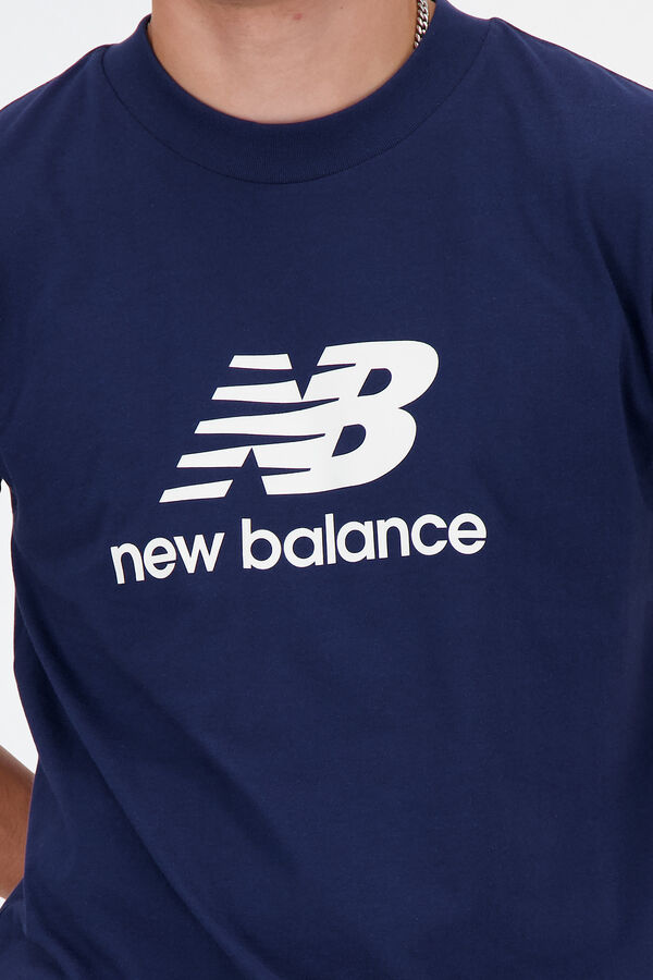 New Balance Camiseta com logotipo Sport Essentials azul