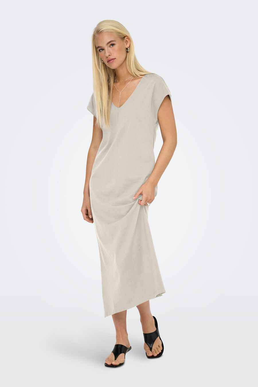 Vestido midi aberturas