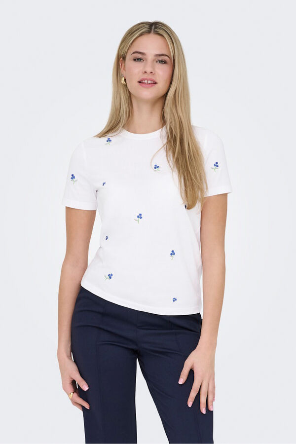 Only Short sleeve embroidered T-shirt white
