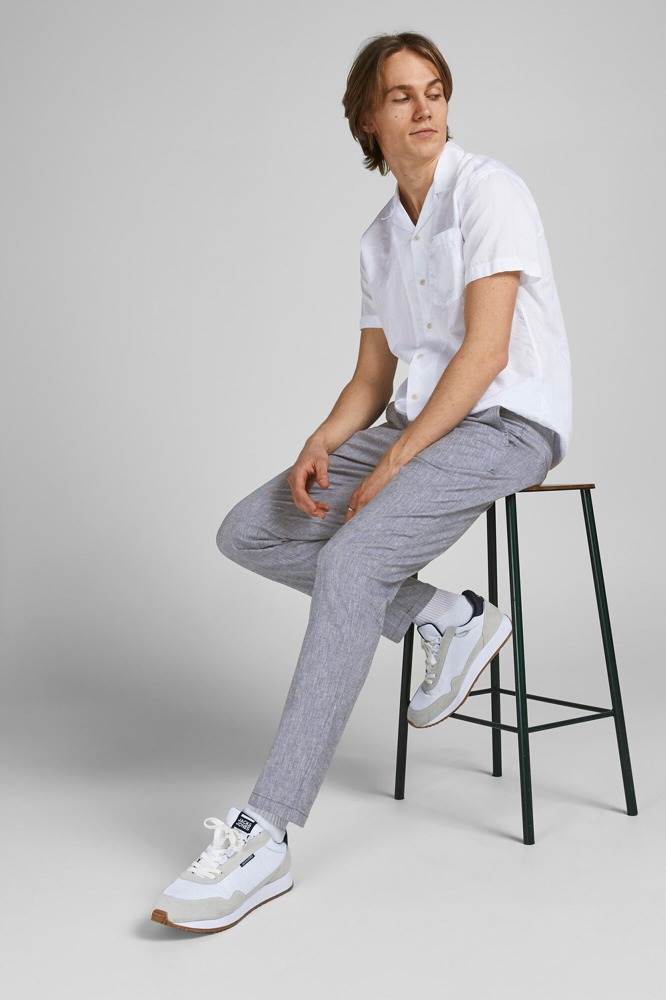 Pantalones chinos para hombre | Nueva Colección | Springfield