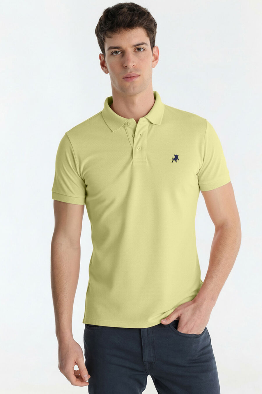 Polo de manga corta logo bordado