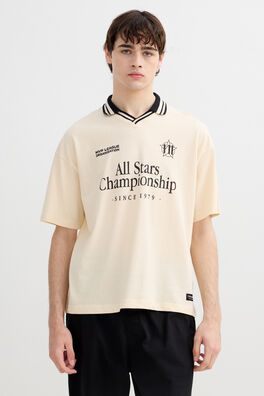 Camiseta oversize tipo polo