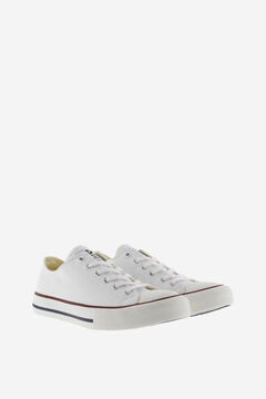 Victoria Canvas sneaker