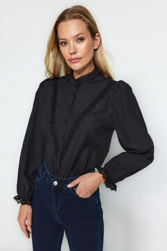 Trendyol Camisa de algod&oacute;n con detalles de encaje