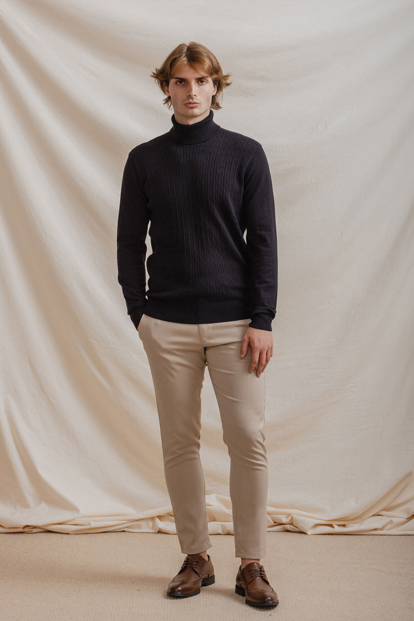 Celopman Jersey Nudos Cuello Vuelto