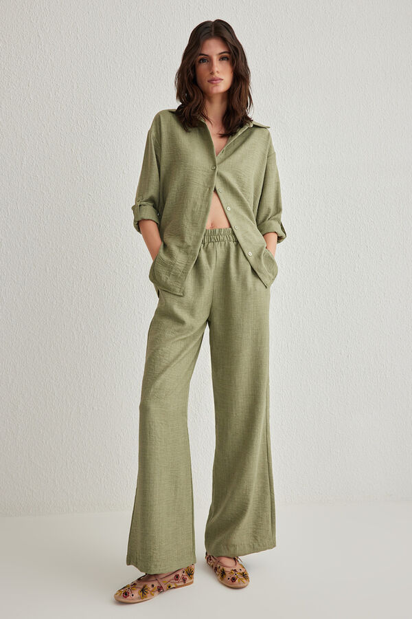 Trendyol Conjunto fluido mangas ca&iacute;das kaki