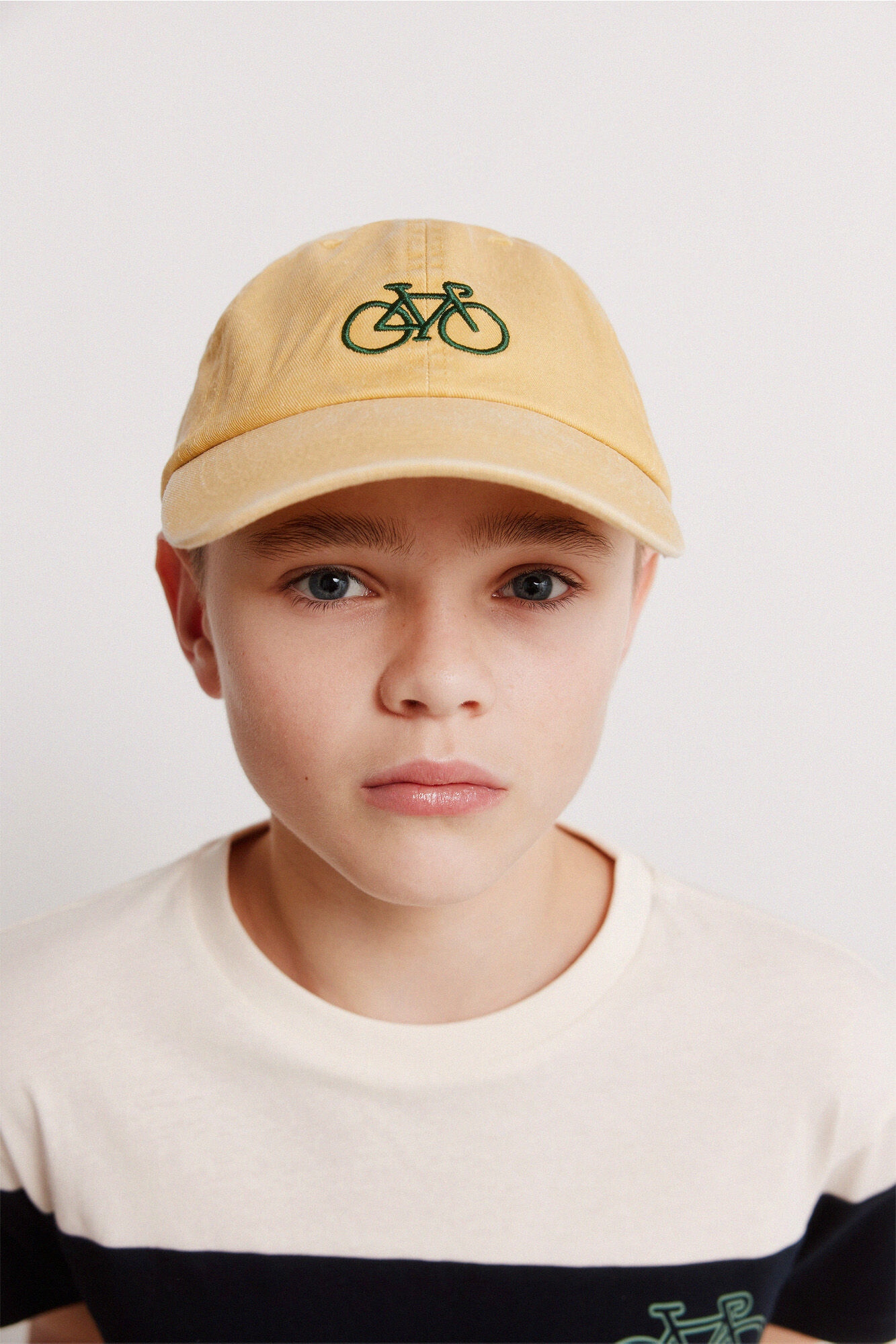 Springfield Kids Bon&eacute; com logo bordado para menino