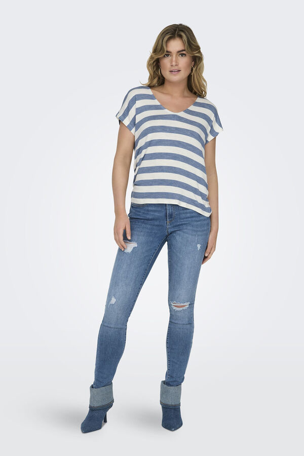 Only Camiseta ligera de cuello de pico azul