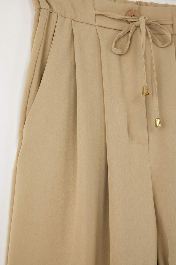 Trendyol Carrot fit trousers beige