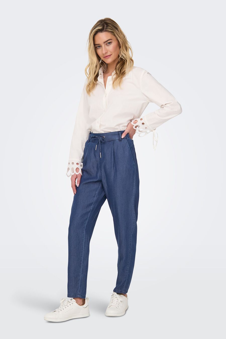 Pantalón regular fit