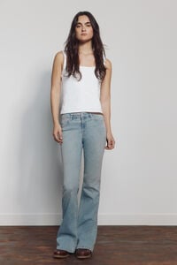 Springfield Mid-rise Low Flare jeans