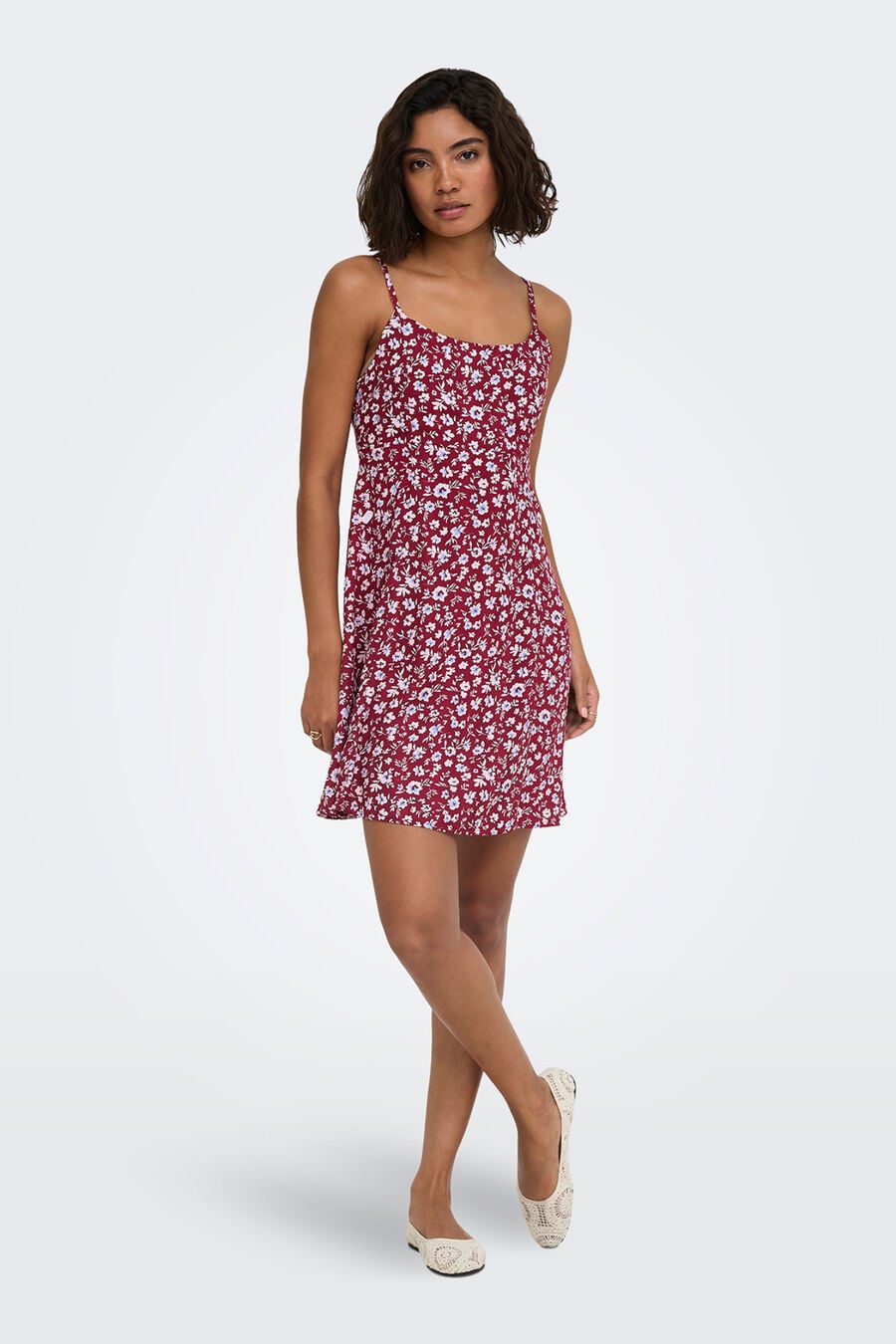 Vestido corto estampado floral