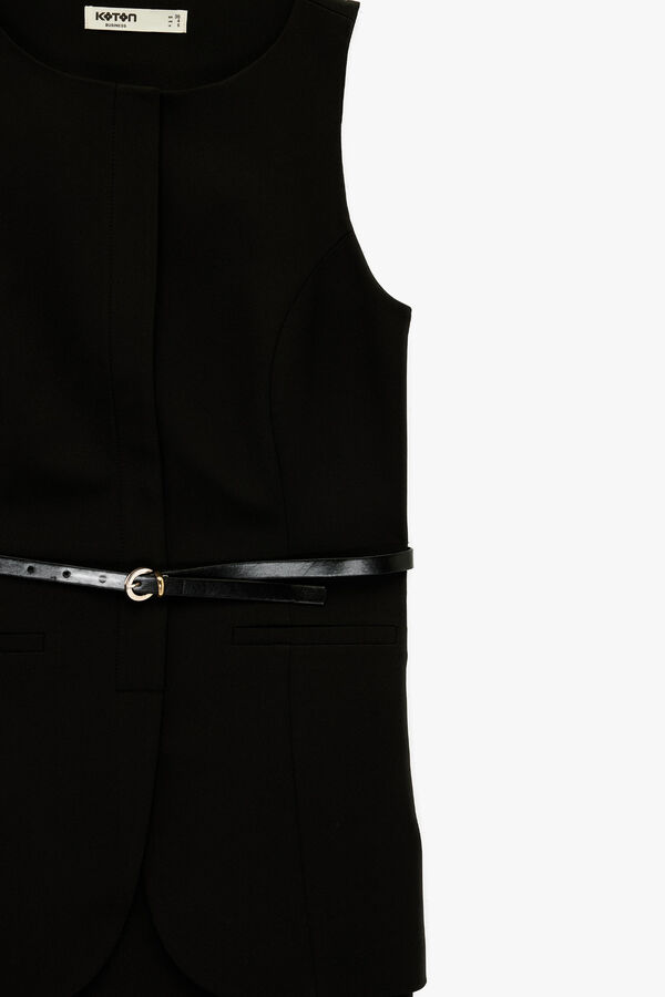 Koton Minivestido detalle cintur&oacute;n negro