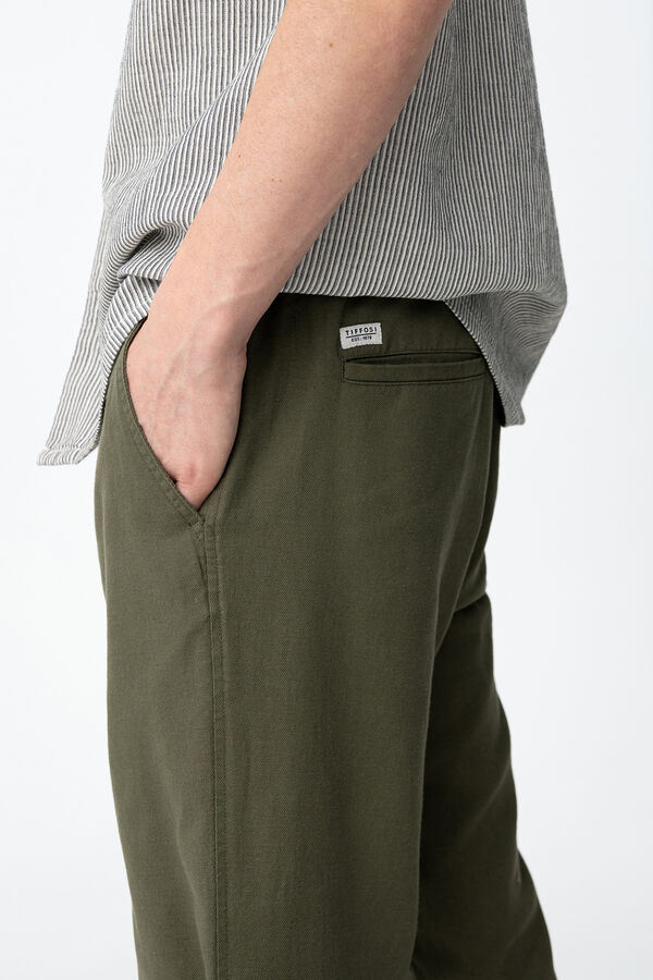 Tiffosi Pantal&oacute;n efecto lino relaxed kaki