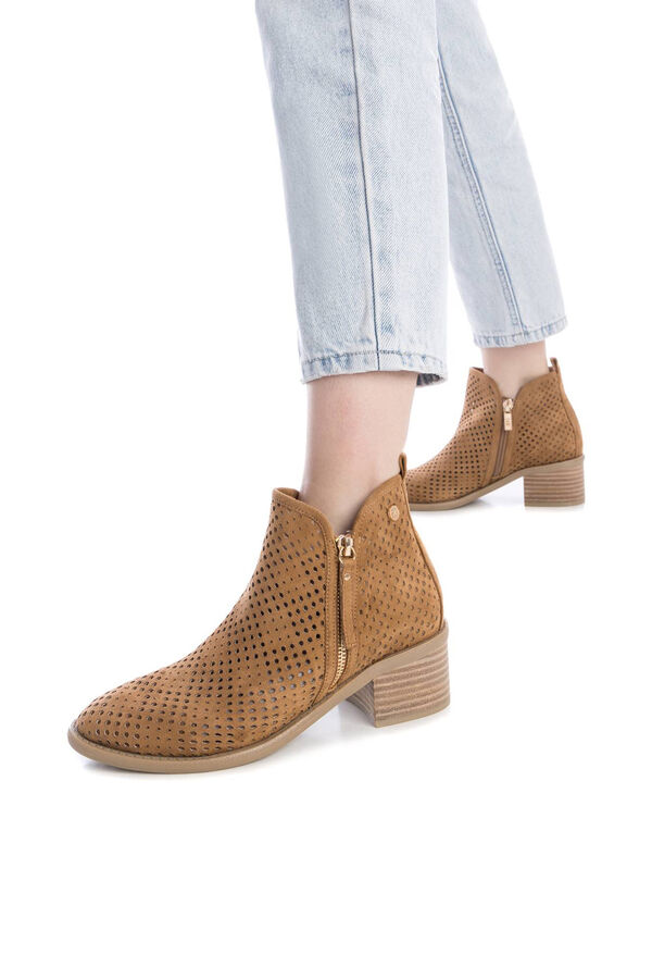 XTI Perforated Faux Suede Heeled Ankle Boot mink