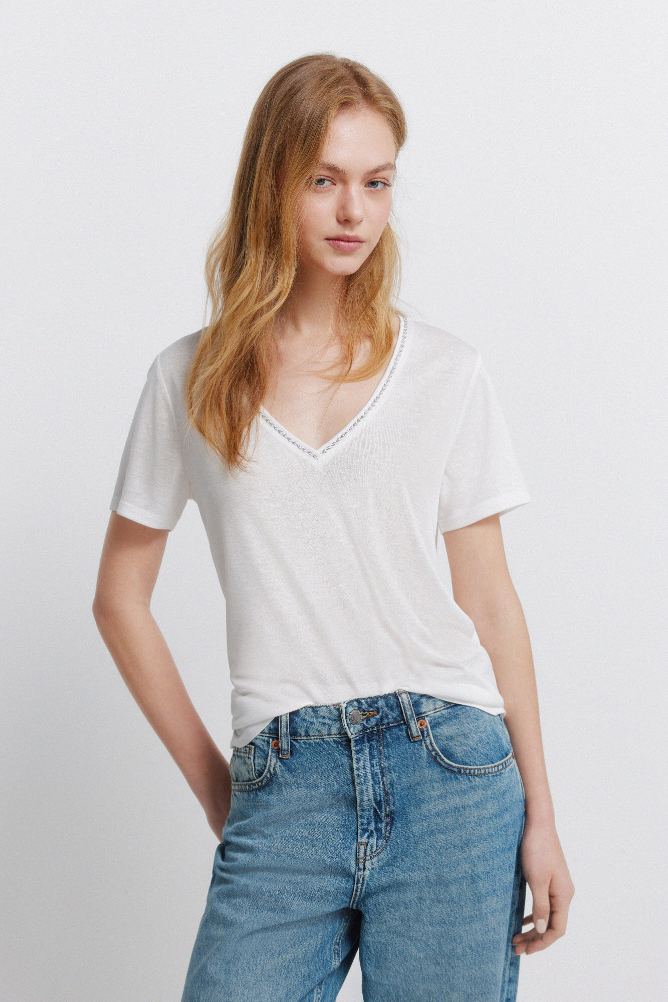 Springfield V-neck short sleeve T-shirt