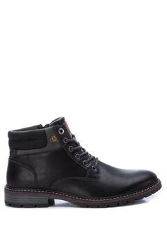 Springfield Men's ankle boots by the brand Xti. noir
