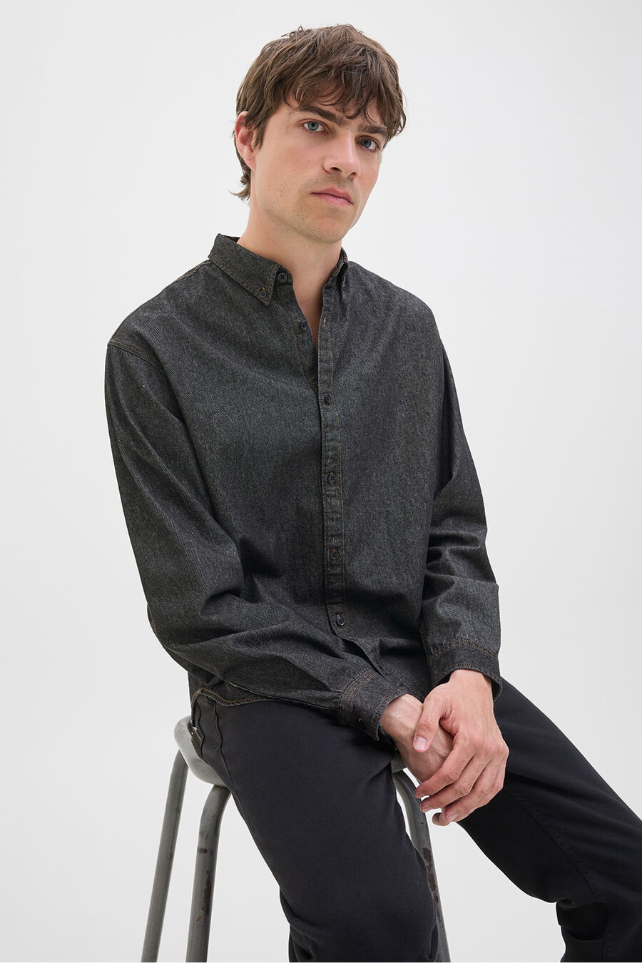 Camisa regular fit denim