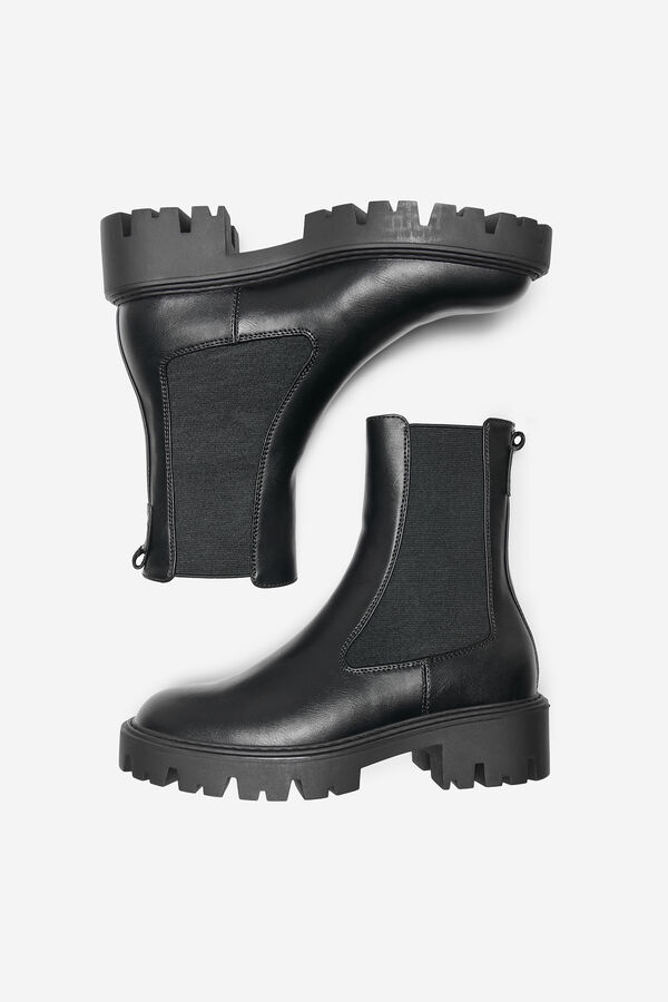 Only Bot&iacute;n chelsea plano negro