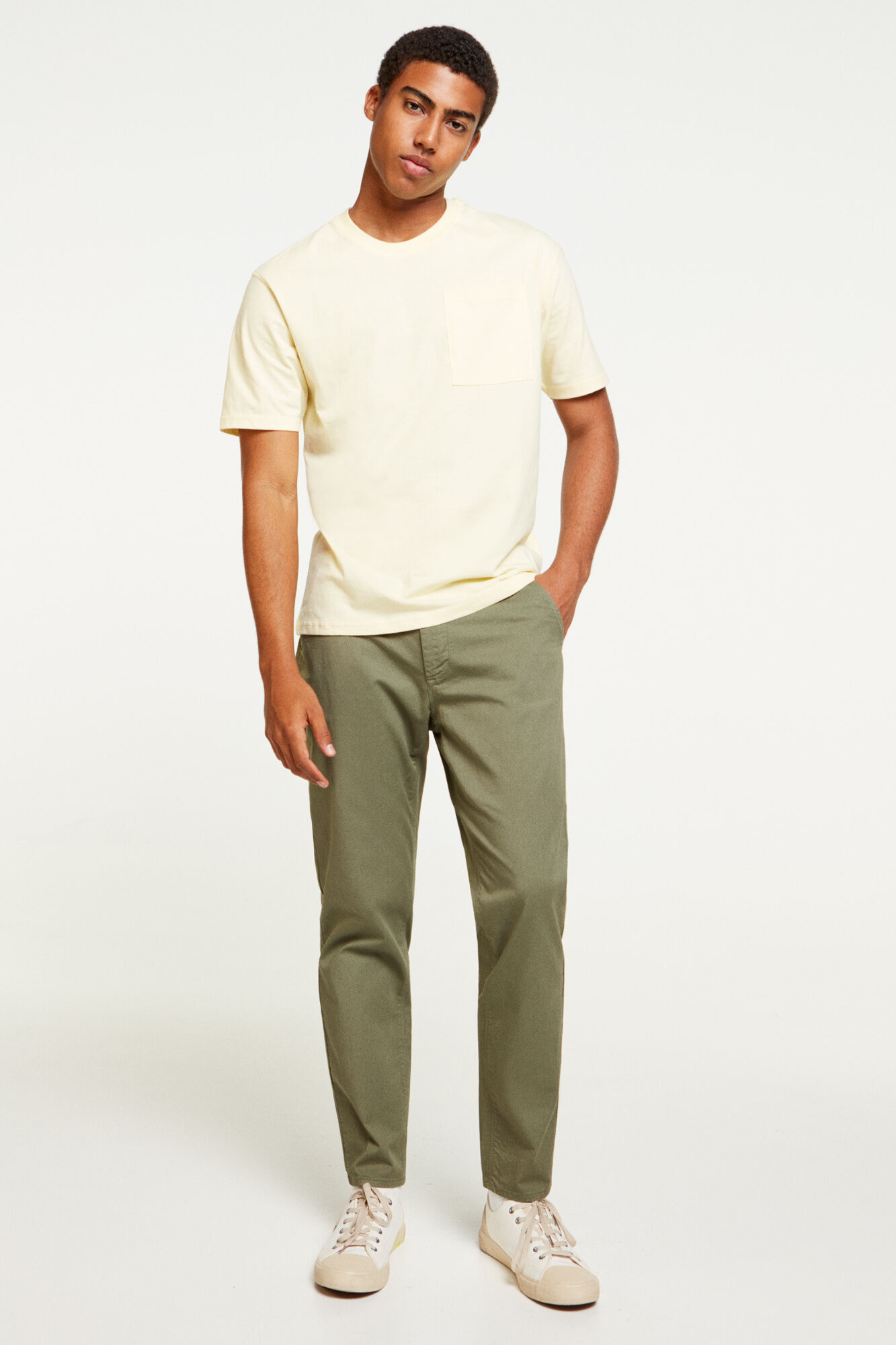 Chinos for Men | New Collection | Springfield