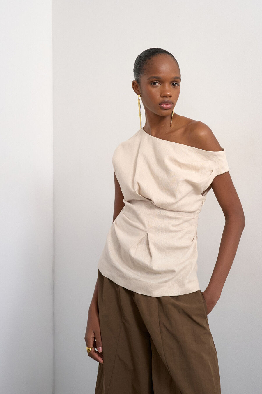 Blusa asimétrica