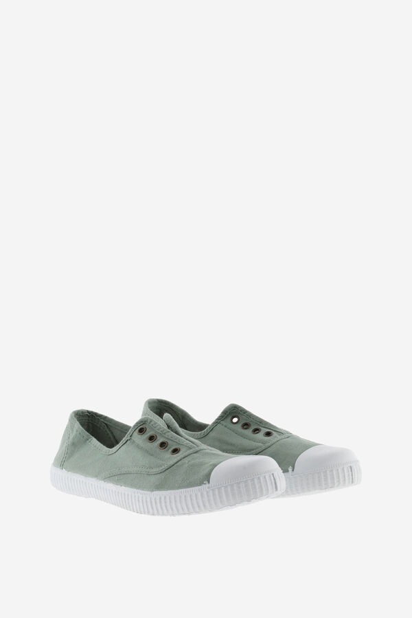 Victoria Canvas plimsolls green