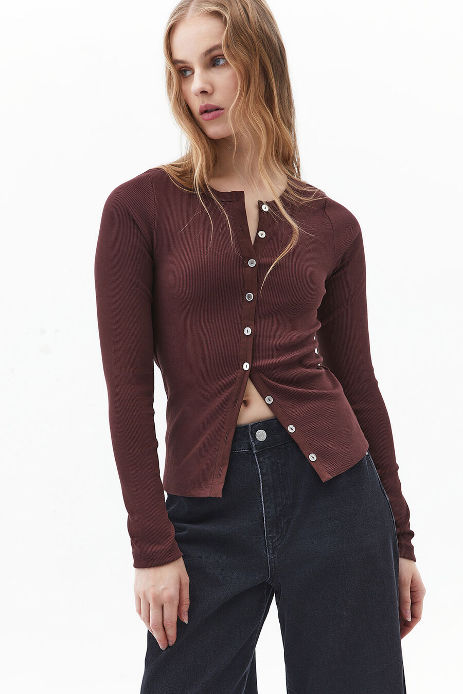 Camiseta con botones