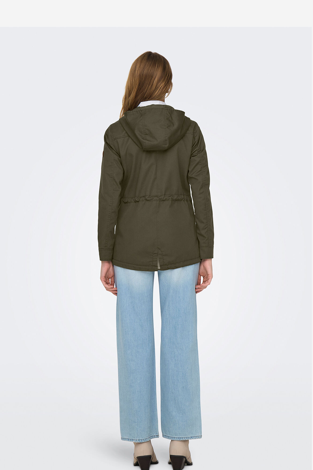 Only Kapucnis park&aacute;s kab&aacute;t