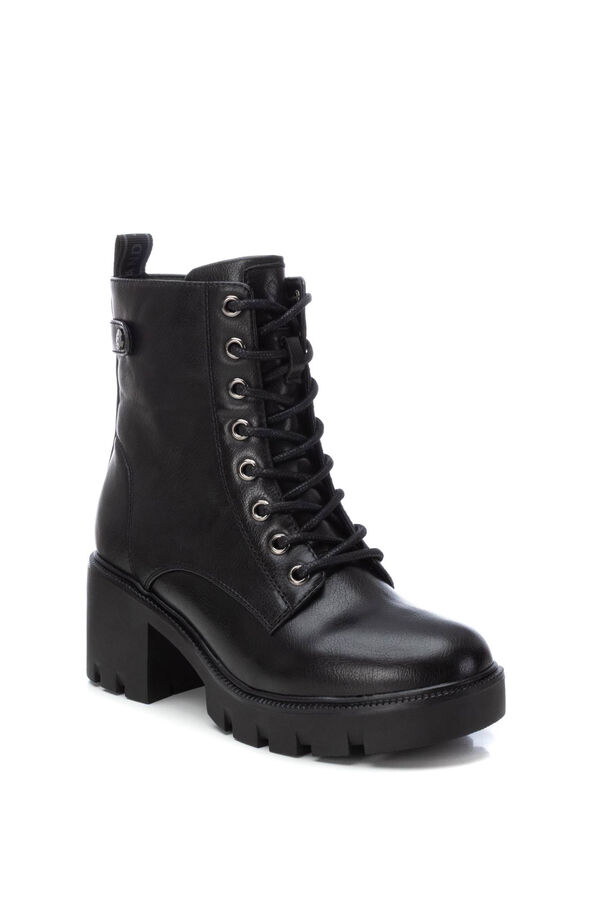 XTI Botin Con Cordones negro