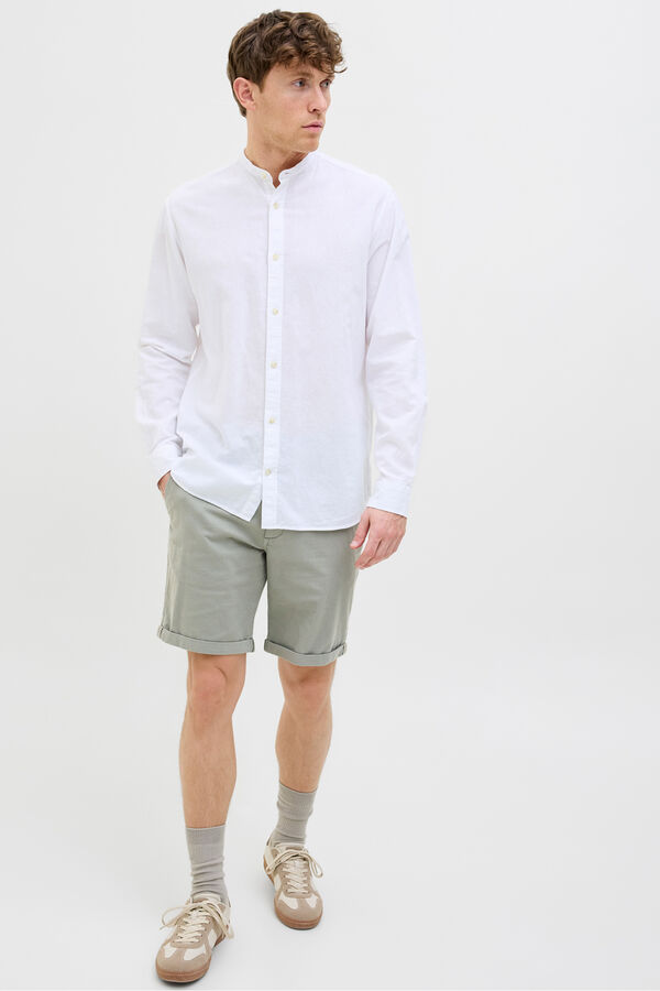 Jack & Jones regular fit chinos style Bermuda shorts green