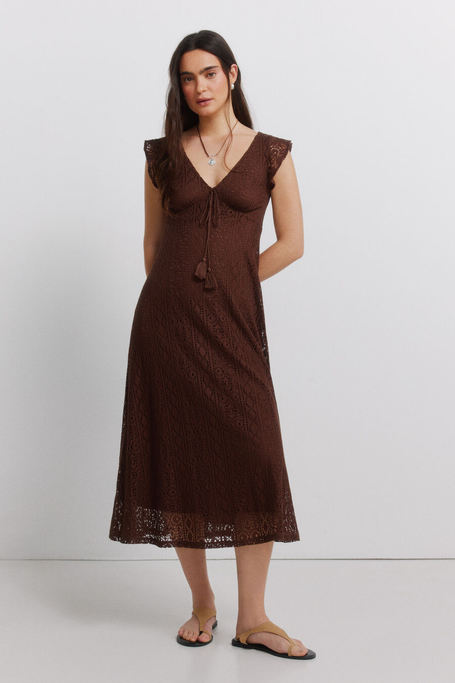 Vestido midi manga corta volantes