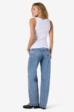 Noisy May Camiseta b&aacute;sica estilo nadadora