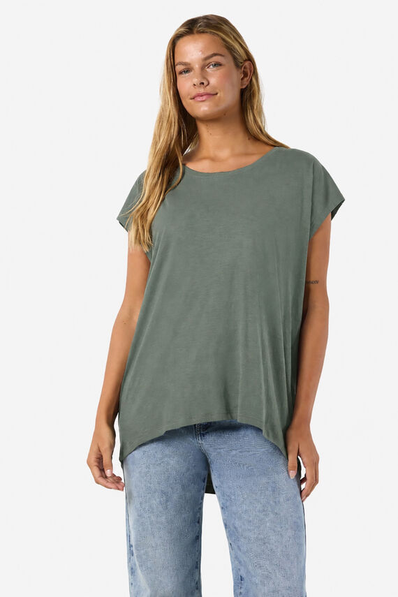 Camiseta de manga corta con cuello redondo