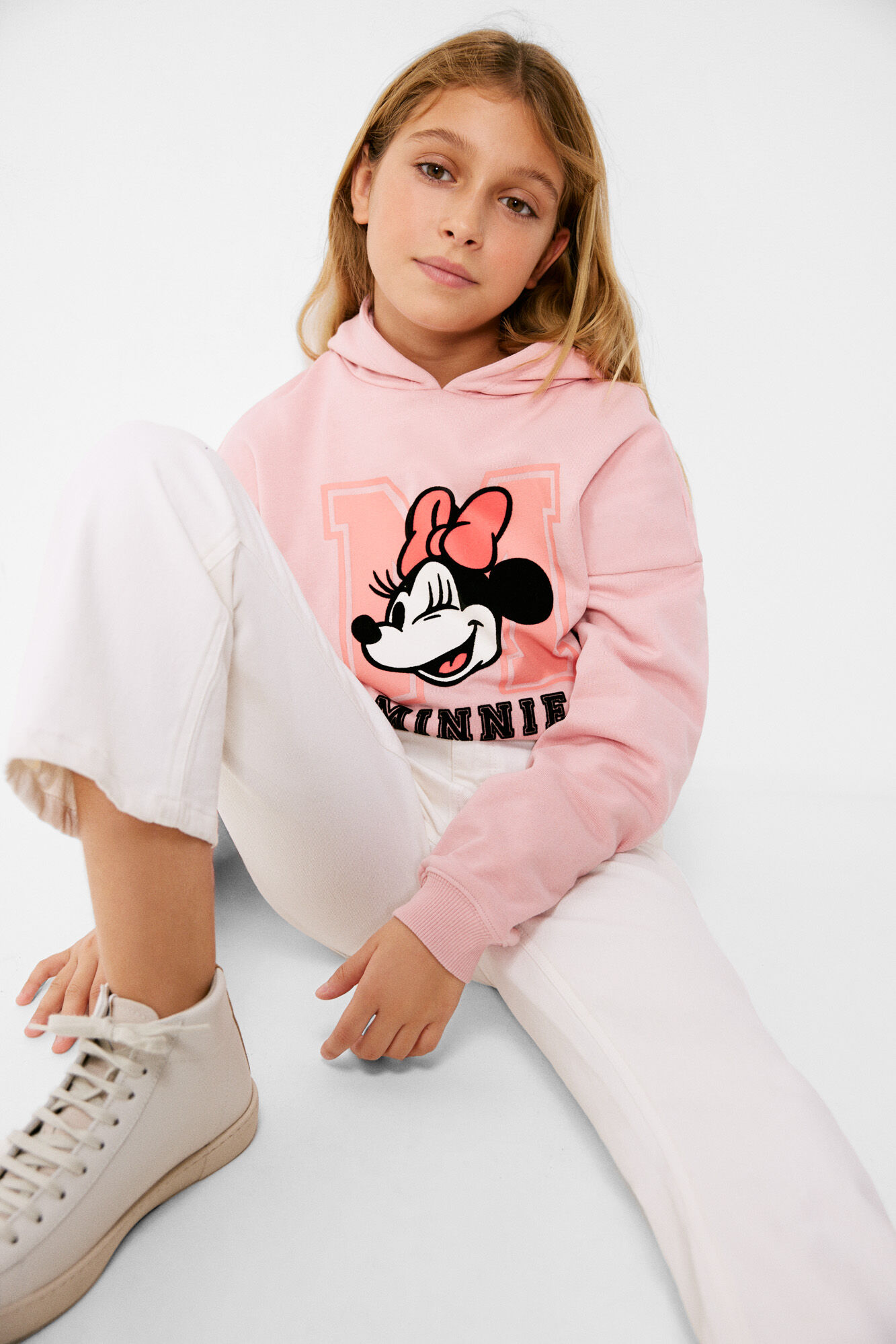 Minnie mouse sale hooded sweatshirt