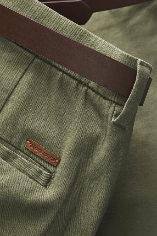 Jack & Jones Chino Bermuda shorts with belt green