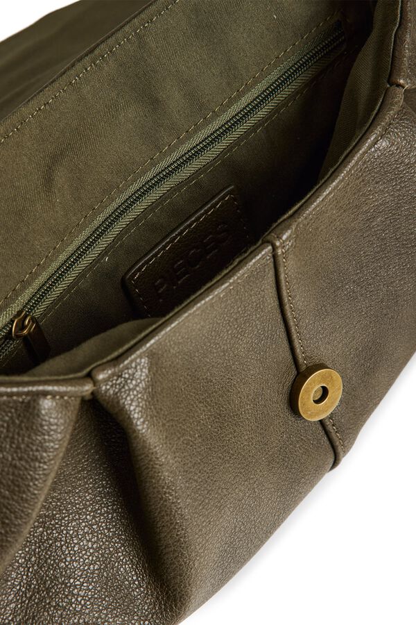 Pieces Crossbody bag with chain green
