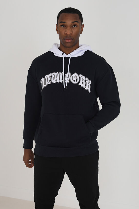 Sudadera oversize con bordado